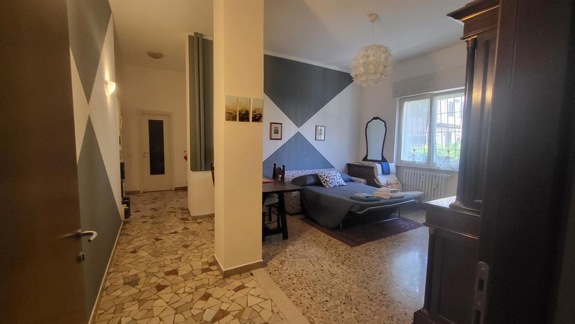 La Casa Di Lucia: Grande Appartamento Con Balcone Brescia Eksteriør billede